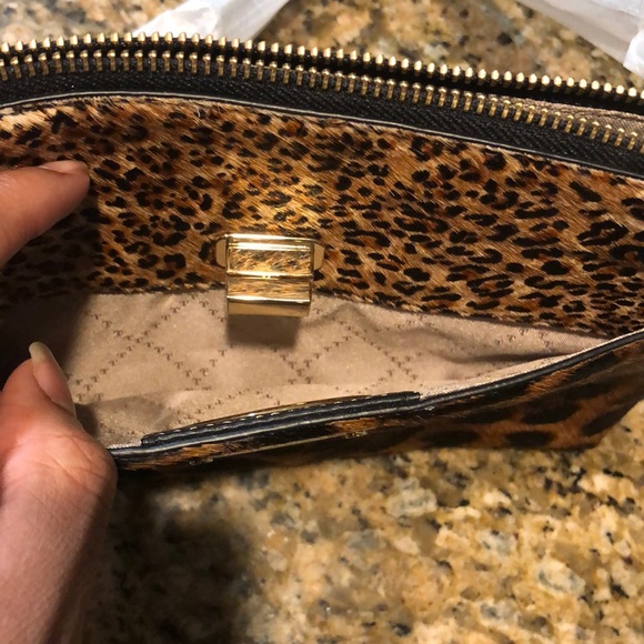 Faux fur Leopard/Cheetah print shoulder bag - Picture 8 of 8